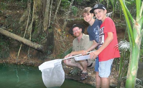 macroinvertebrates